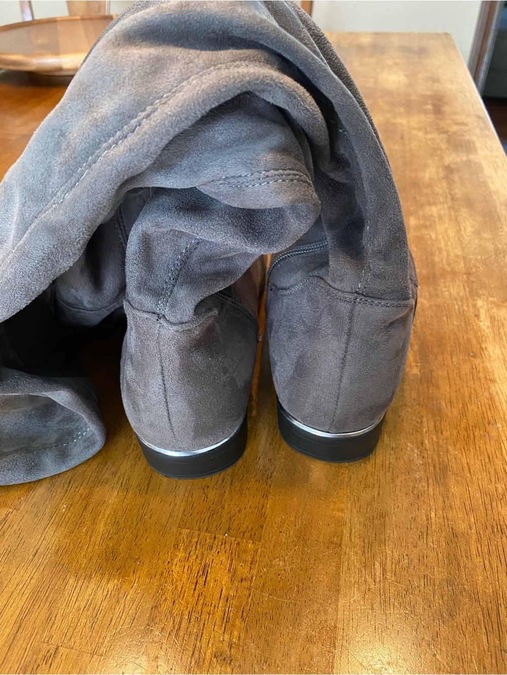 Wanted Over The Knee Slate Gray Suede Boots Size 8.5 Flat With 1” Heel NWOT - Picture 4 of 4